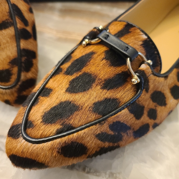 NIB Talbots Francesca Leoard Loafer Flats - Picture 2 of 8